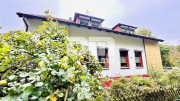 Modernisiertes Einfamilienhaus auf riesigem Grundstück mit Carport und Nebengebäude 32839 Steinheim , Westf, Einfamilienhaus